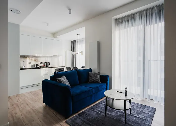 公寓 Towarowa Towers 4*