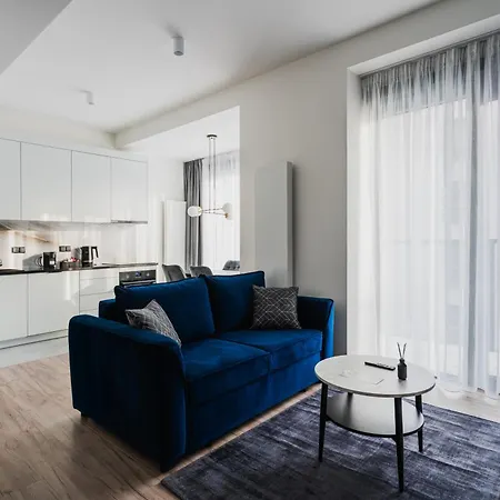 Apartamento Towarowa Towers 4*