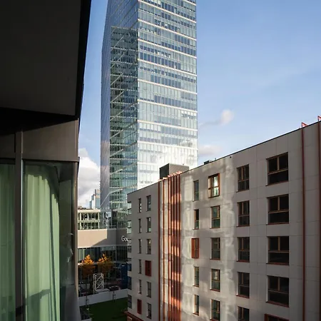 Apartamento Towarowa Towers 4*